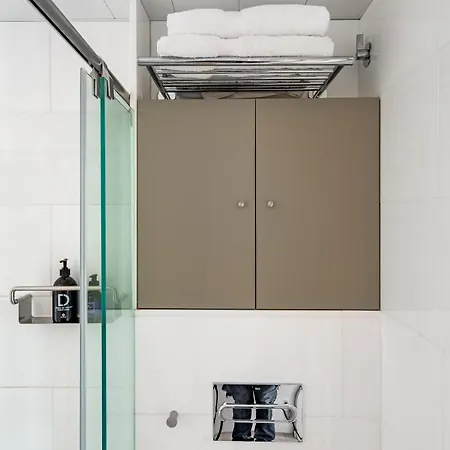 Kronos On The 1 Apartmán